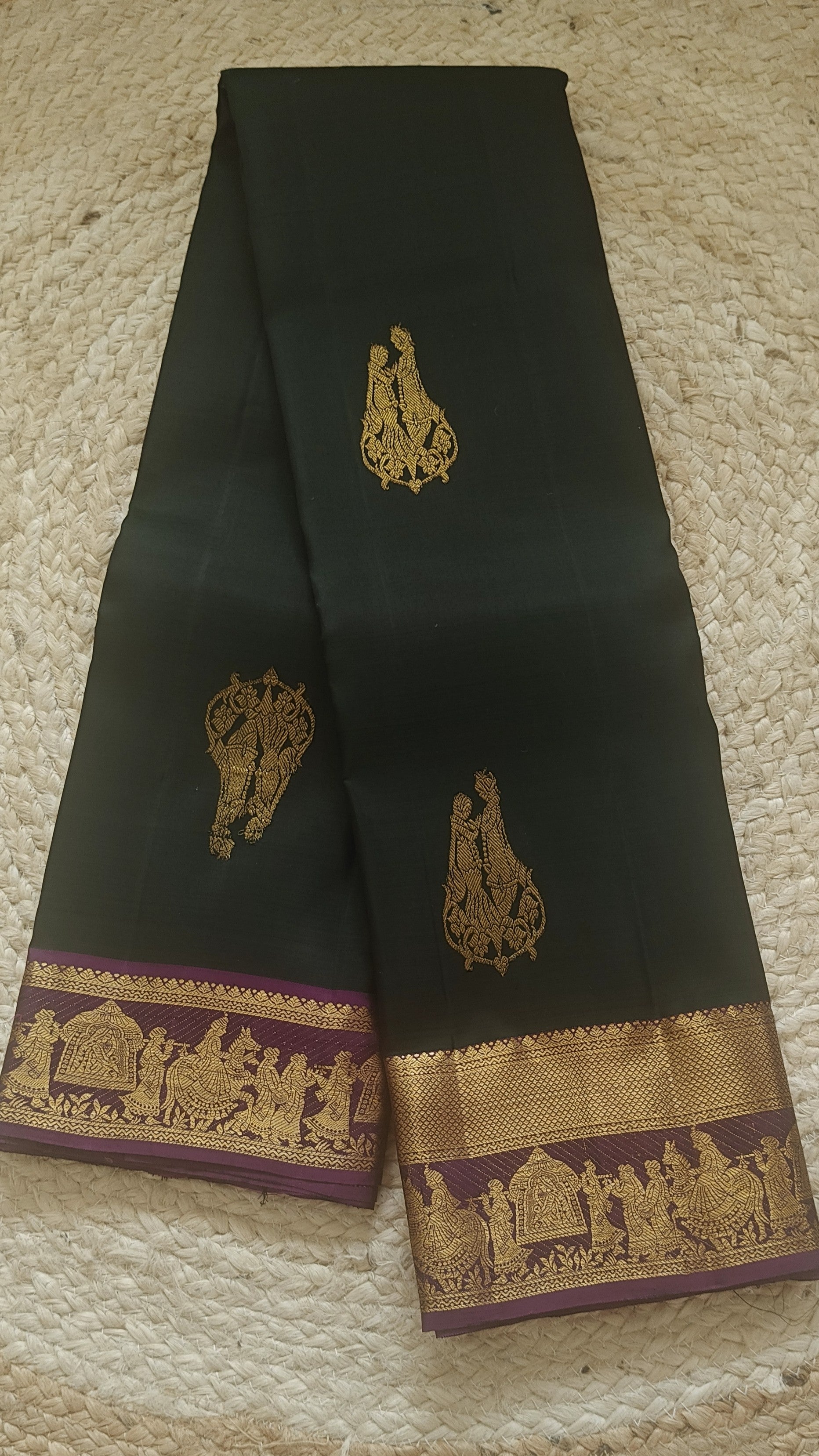 Pure Handloom Silk Saree – Dark Green with Wine Contrast
