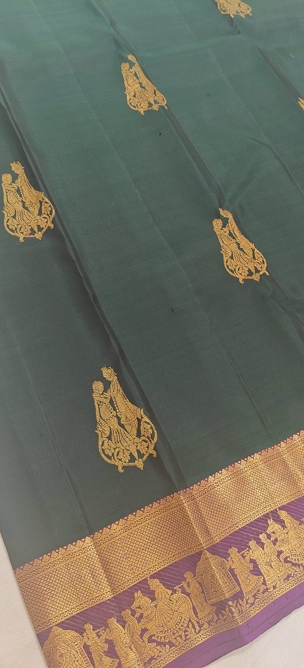 Pure Handloom Silk Saree – Dark Green with Wine Contrast