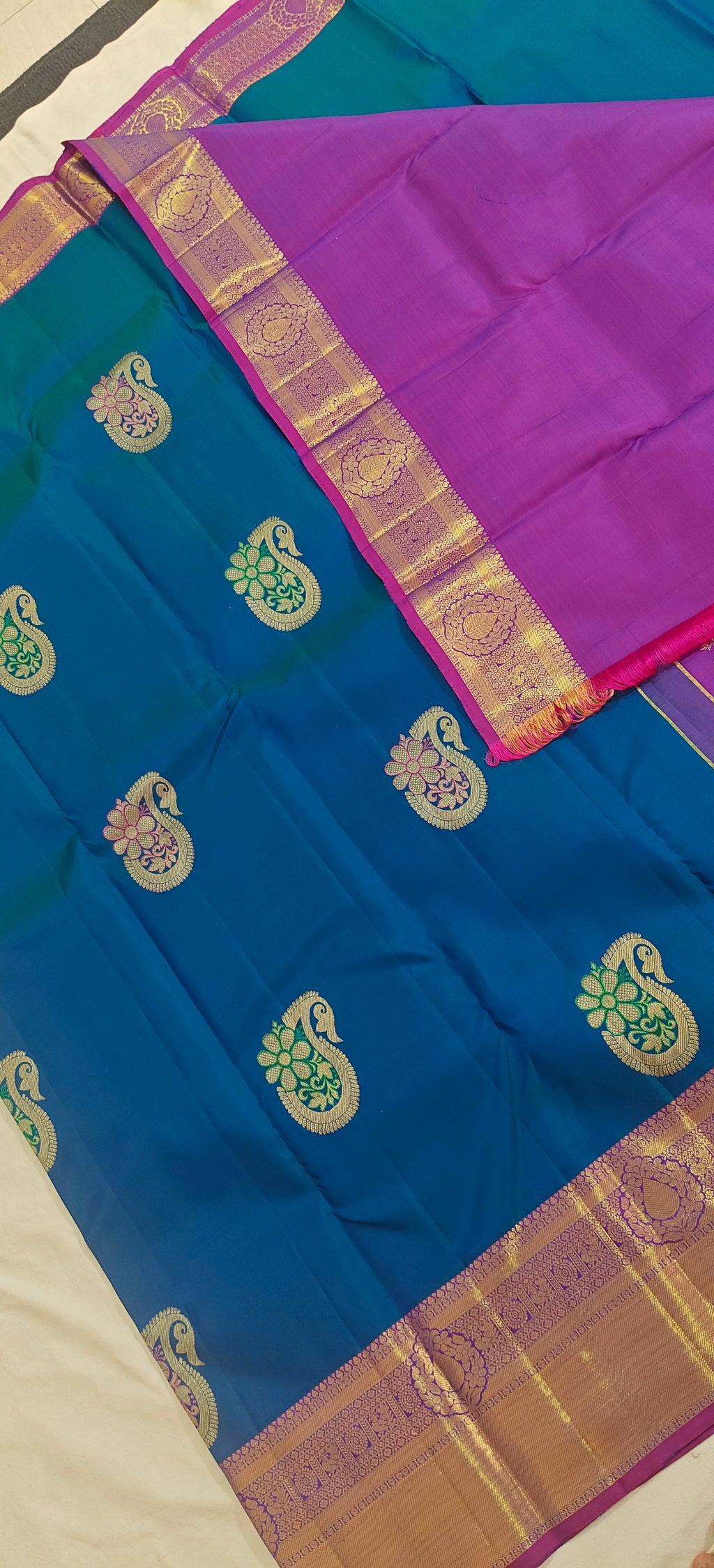 Pure Kanchipuram Handloom Silk Saree – Peacock Blue & Magenta with Meenakari Butta