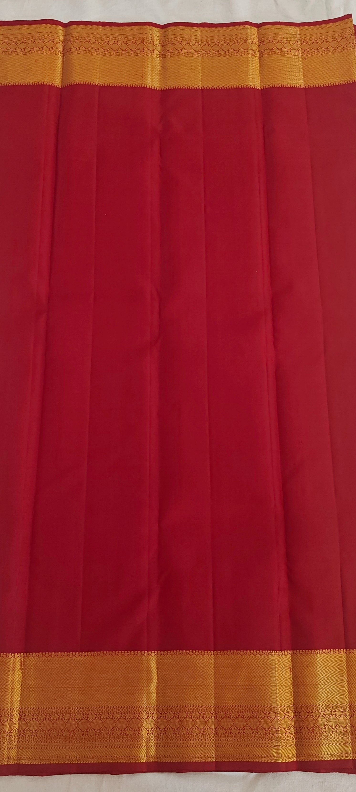 Off White and Maroon Pure Handloom Kanchipuram Silk Saree