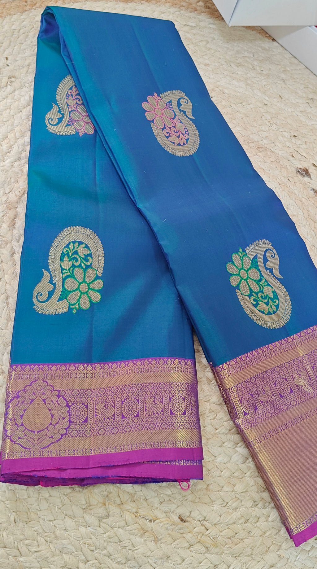 Pure Kanchipuram Handloom Silk Saree – Peacock Blue & Magenta with Meenakari Butta