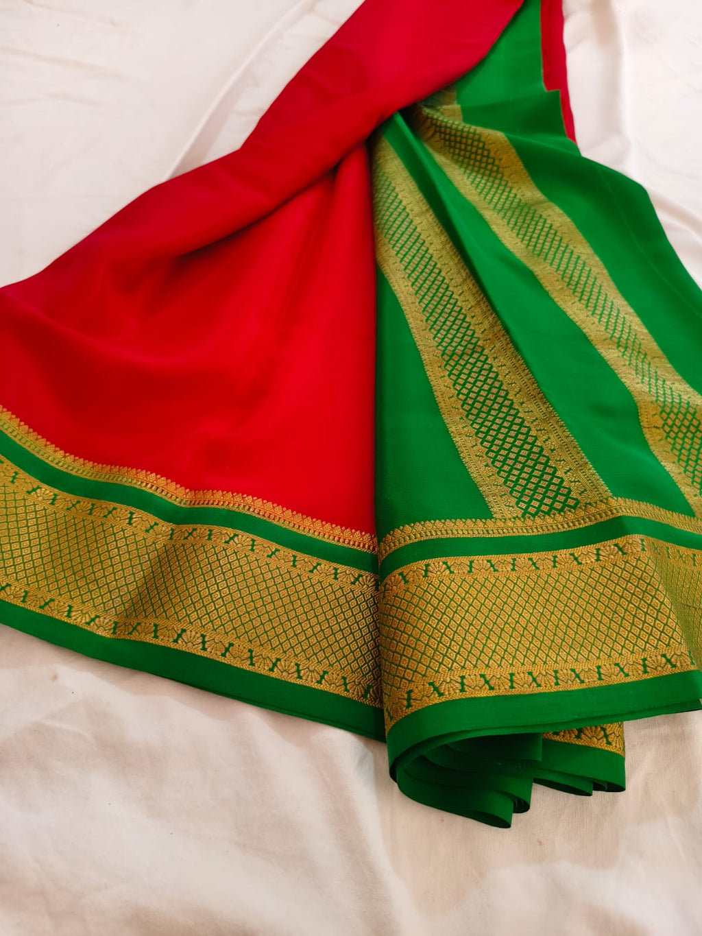 Pure Mysore Crepe Silk Saree – Red and Green