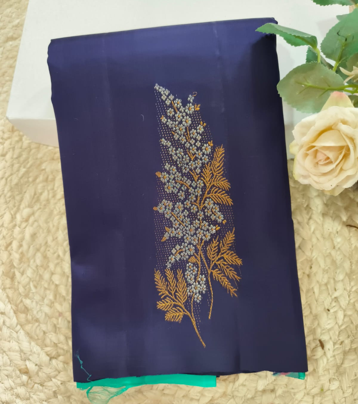 Pure Kanchipuram Handloom Borderless Silk Saree - Dark Navy Blue with Turquoise Contrast