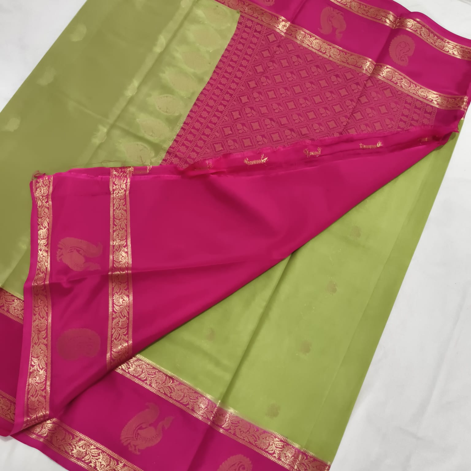 Semi Mysore Crepe Silk Saree- Light Green and Pink Contrast