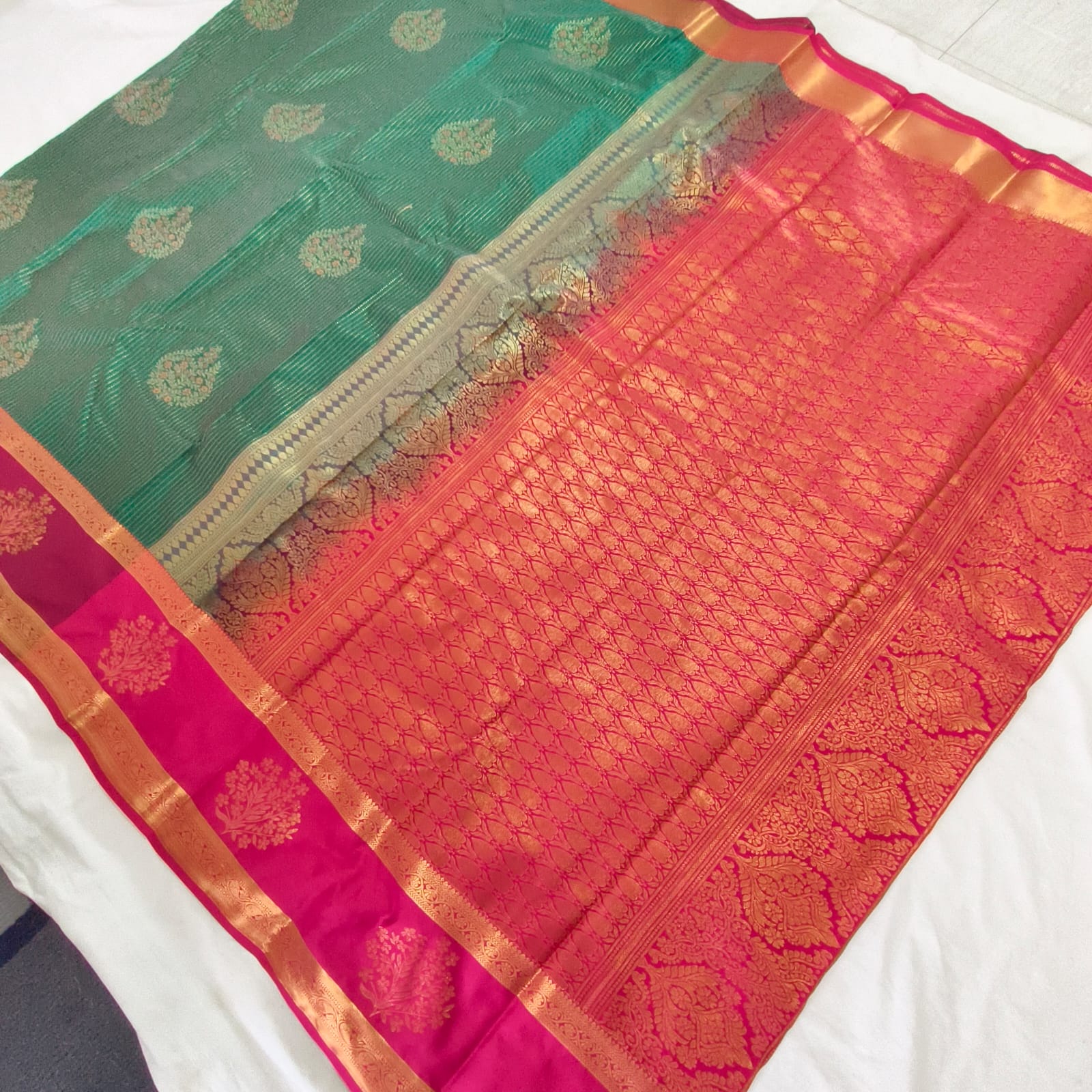 Semi Kanchipuram Silk Saree- Emerald Green and Rani Pink Contrast
