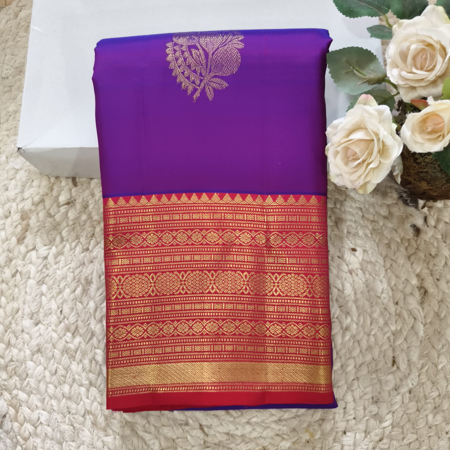 Pure Kanchipuram Handloom Silk Saree – Magenta and Maroon Contrast