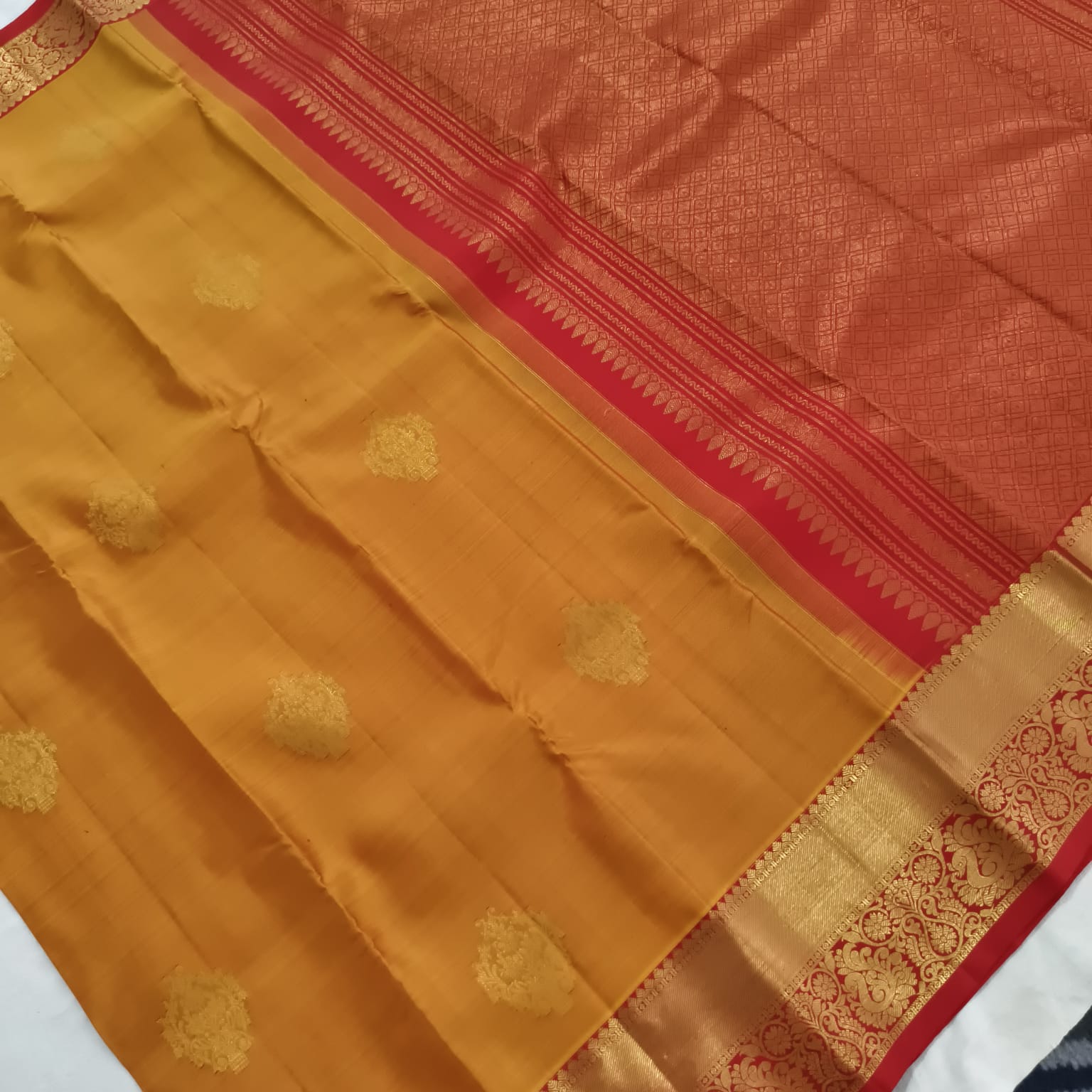 Pure Handloom Kanchipuram Silk Saree - Yellow and Dark Red Contrast