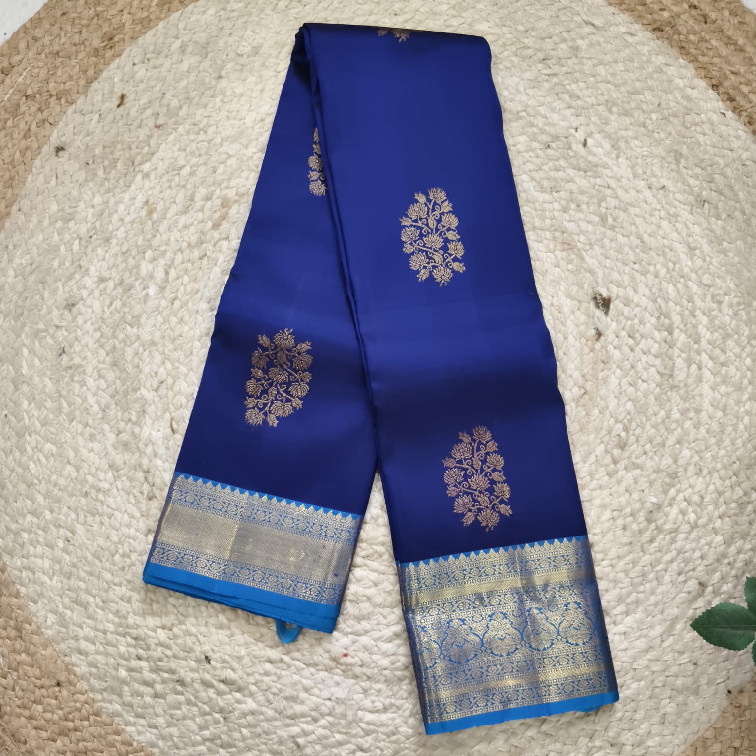 Pure Handloom Kanchipuram Silk Saree - Dark and Light Blue Contrast