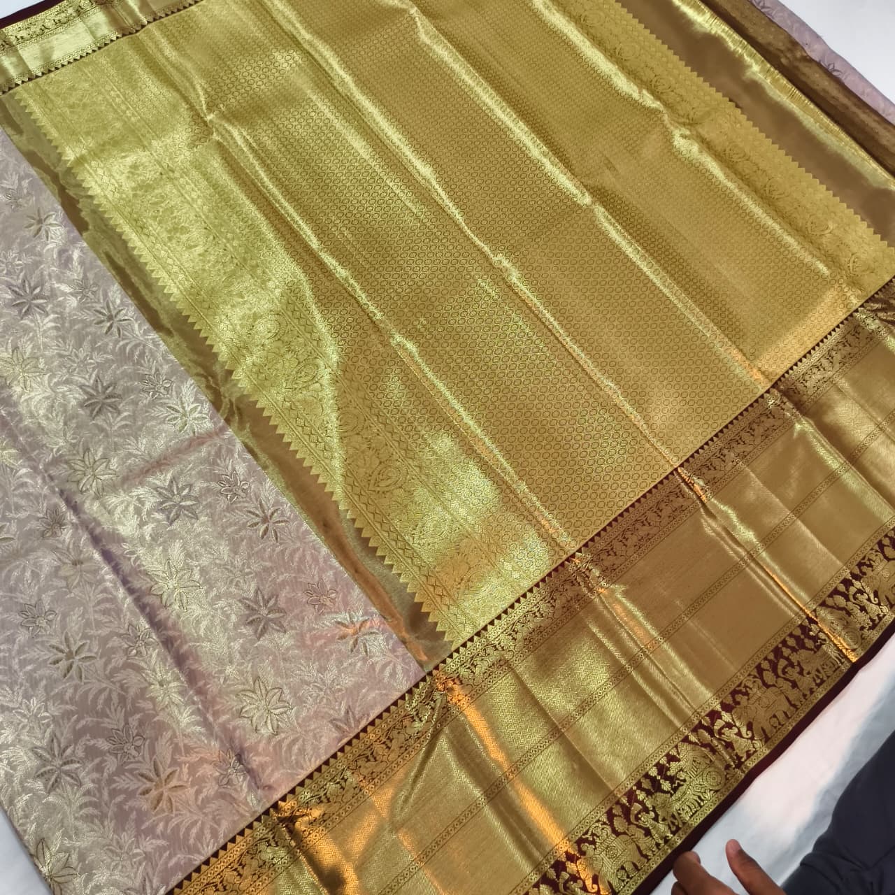 Lilac and Deep Maroon Kanchipuram Brocade Tissue Silk Saree