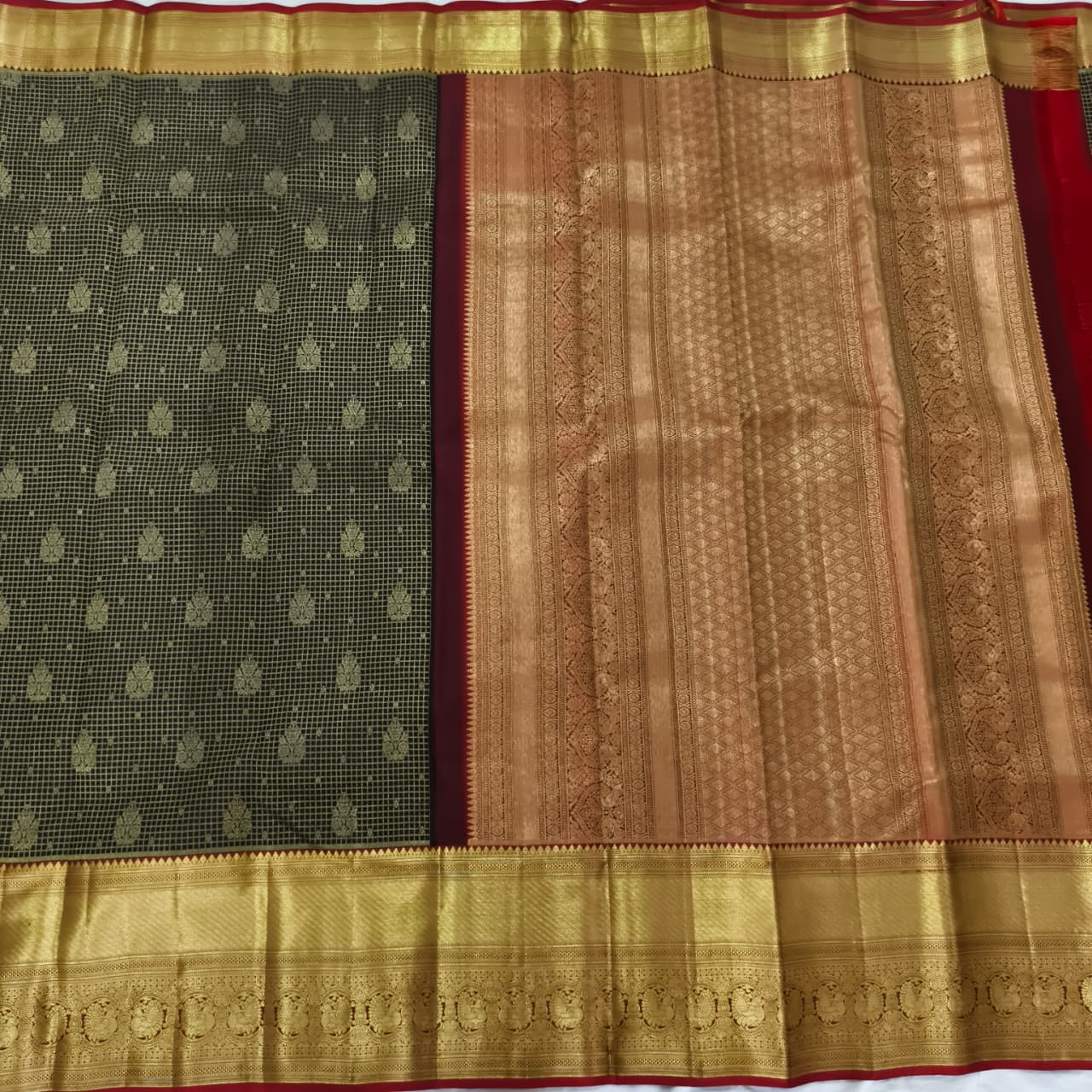 Black and Maroon Kanchipuram Brocade Silk Saree