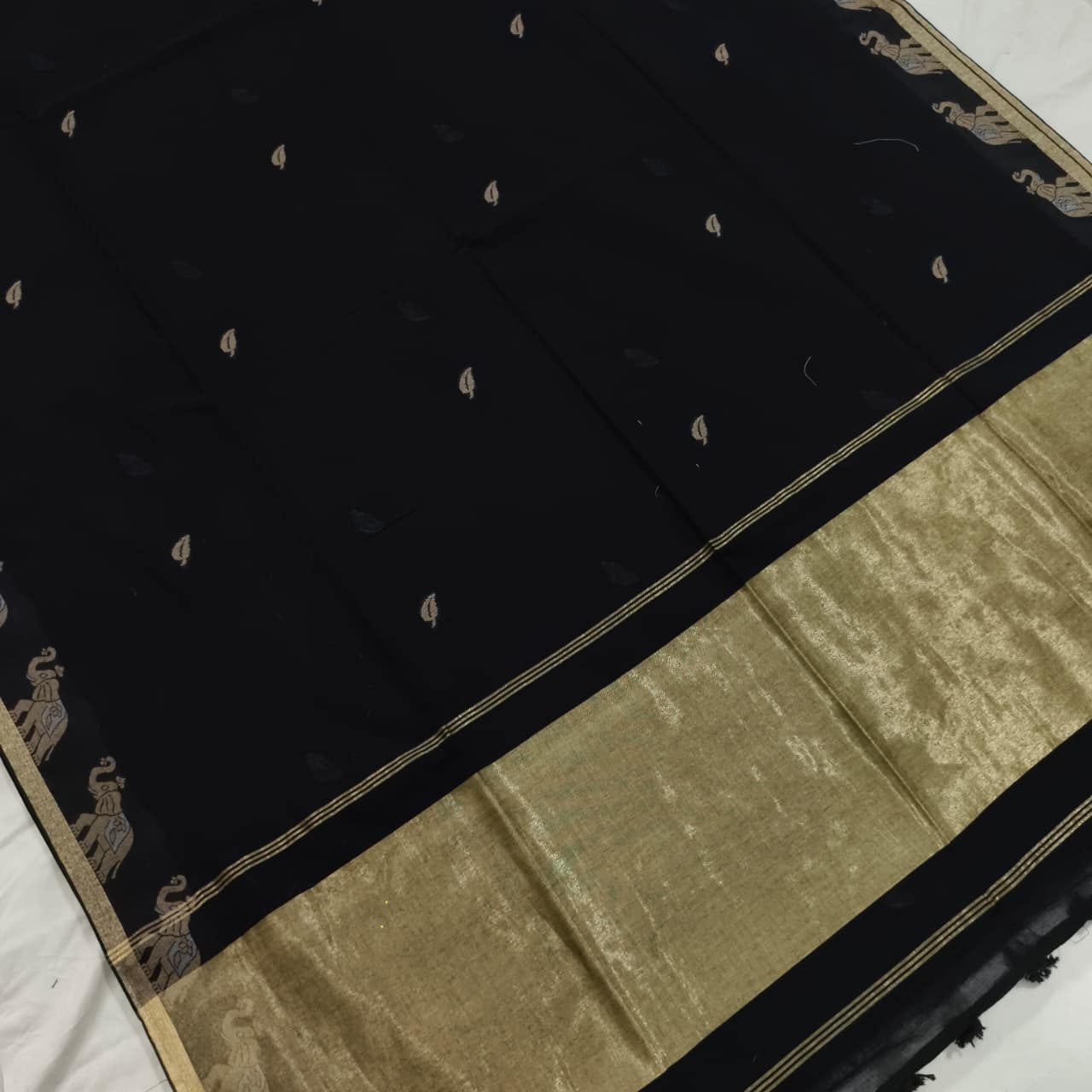 Bengal Cotton Saree- Black Color with Elephant border
