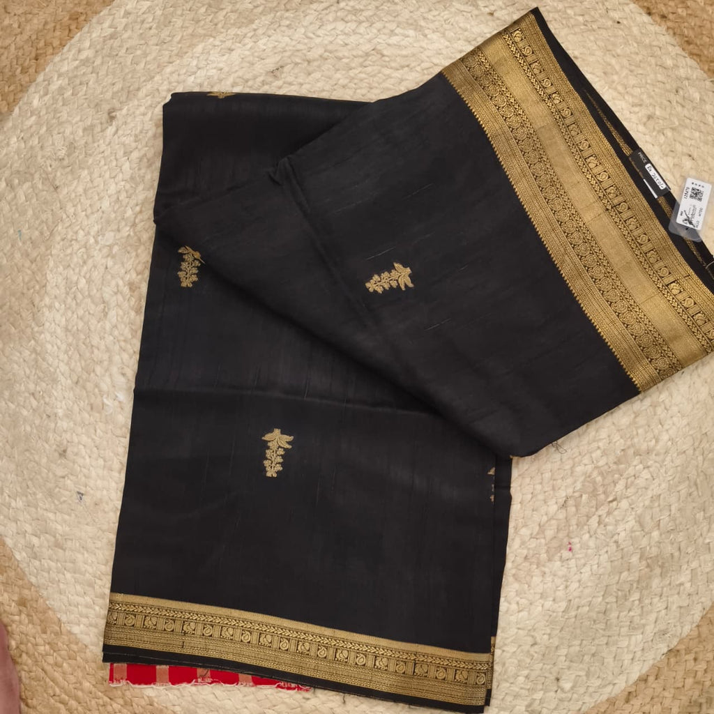 Black Viscose Saree with Red Contrast blouse