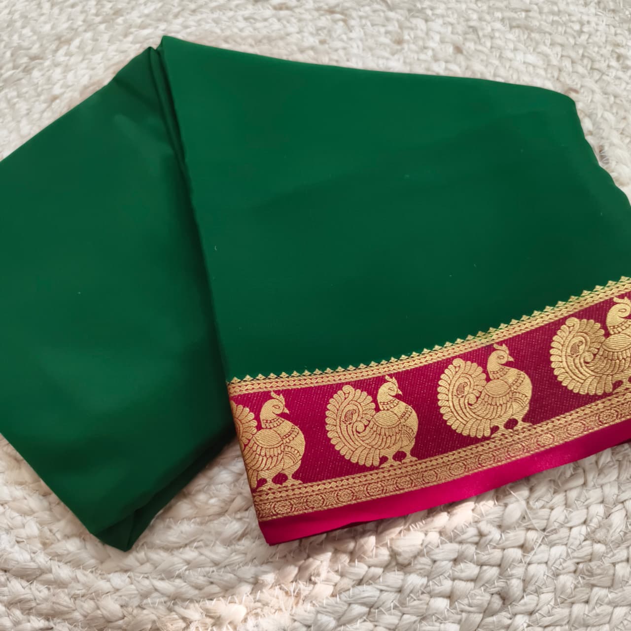 Pure Mysore Crepe Silk Saree – Green and Pink Contrast