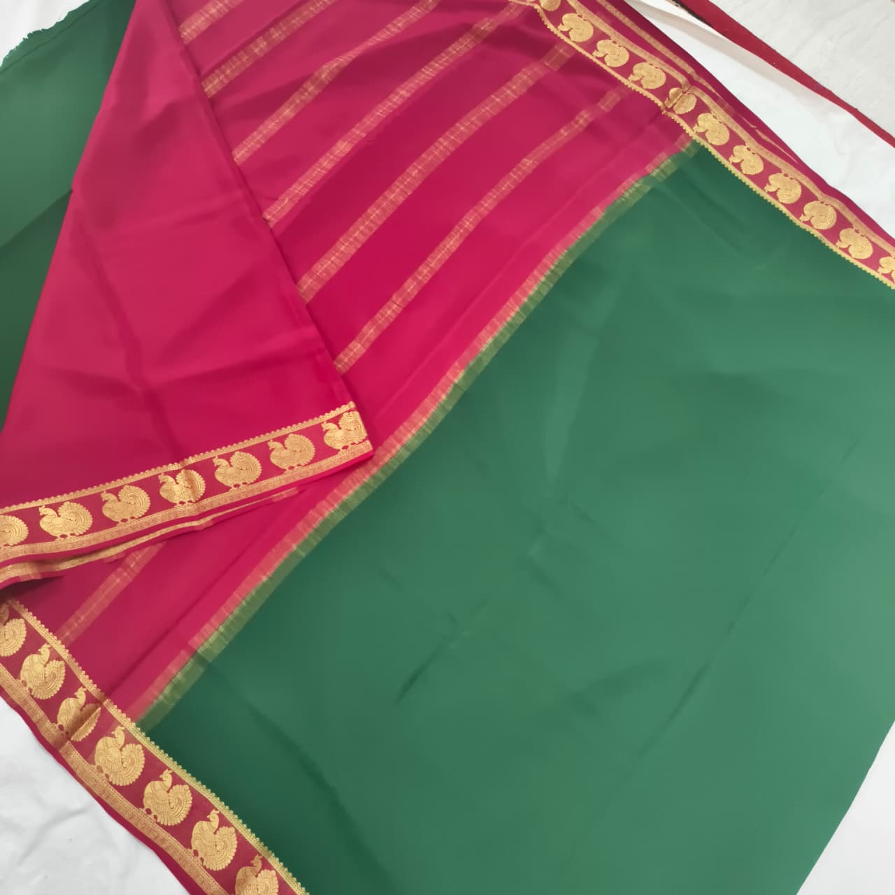 Pure Mysore Crepe Silk Saree – Green and Pink Contrast