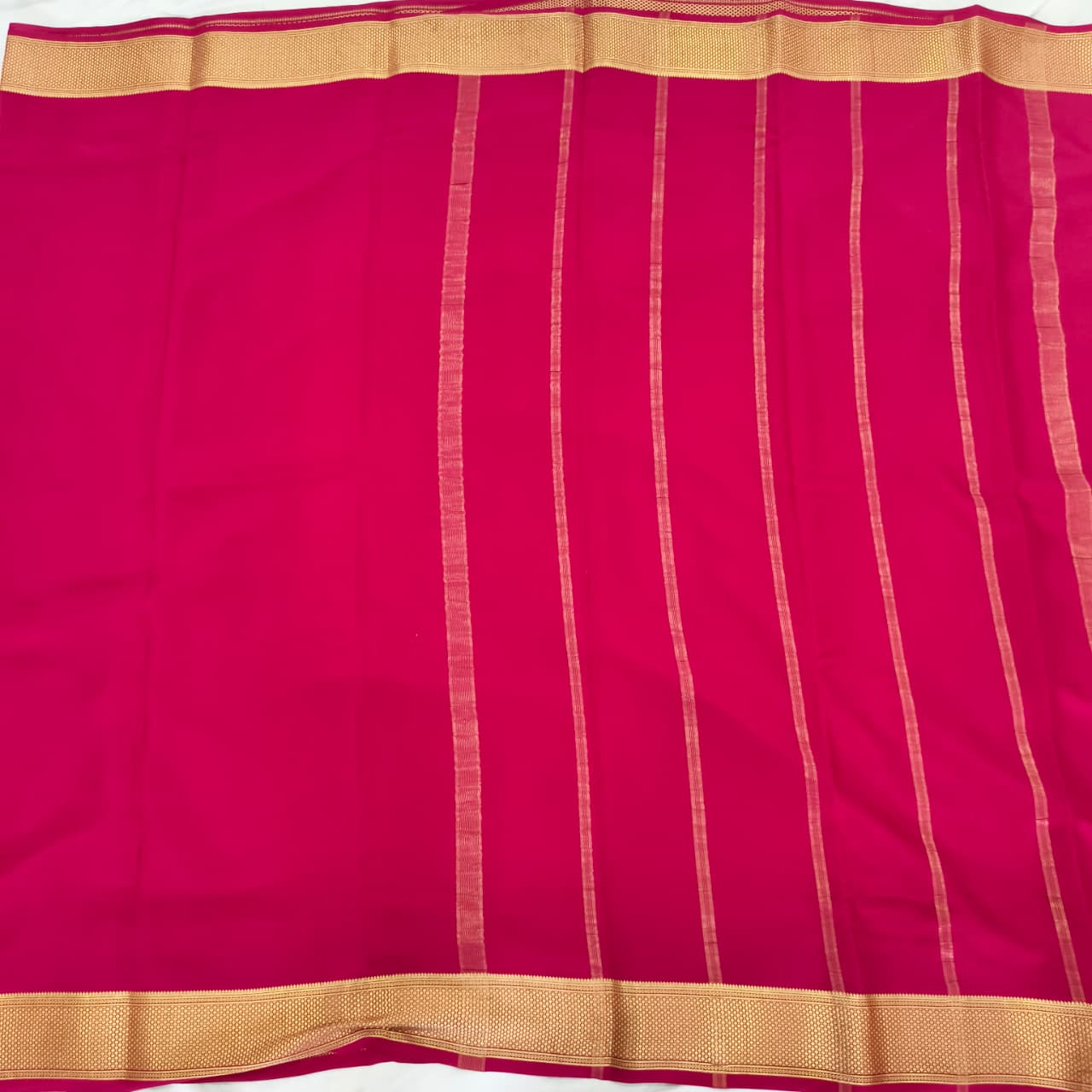 Pure Mysore Crepe Silk Saree – Magenta Pink (Self)