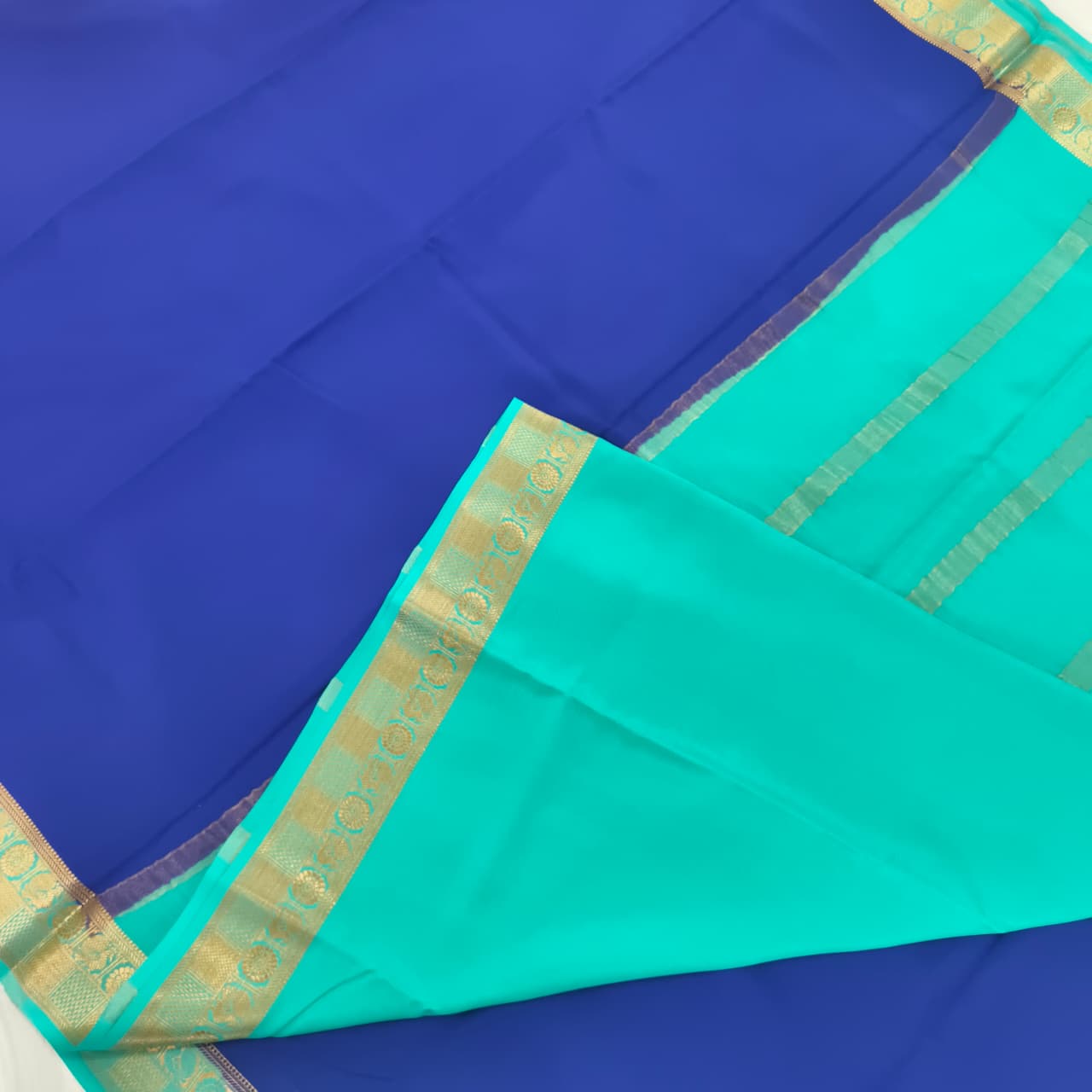 Pure Mysore Crepe Silk Saree – Navy Blue with Turquoise Blue Contrast