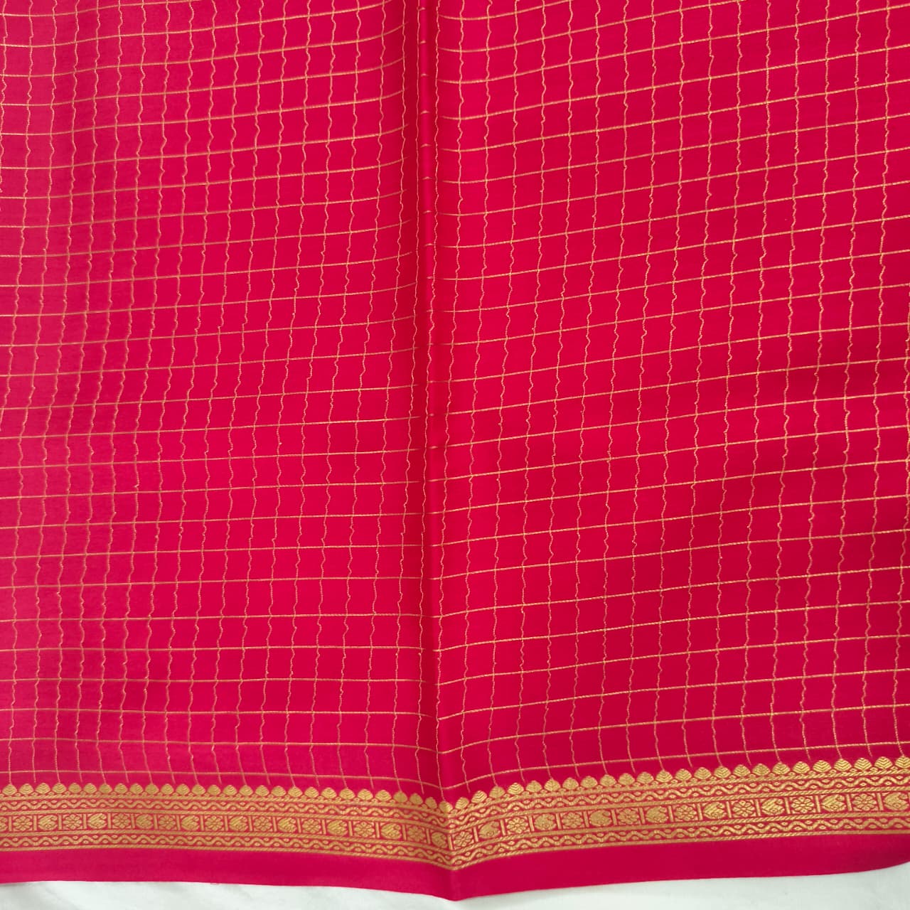 Pure Mysore Crepe Silk Saree – Red with small checks