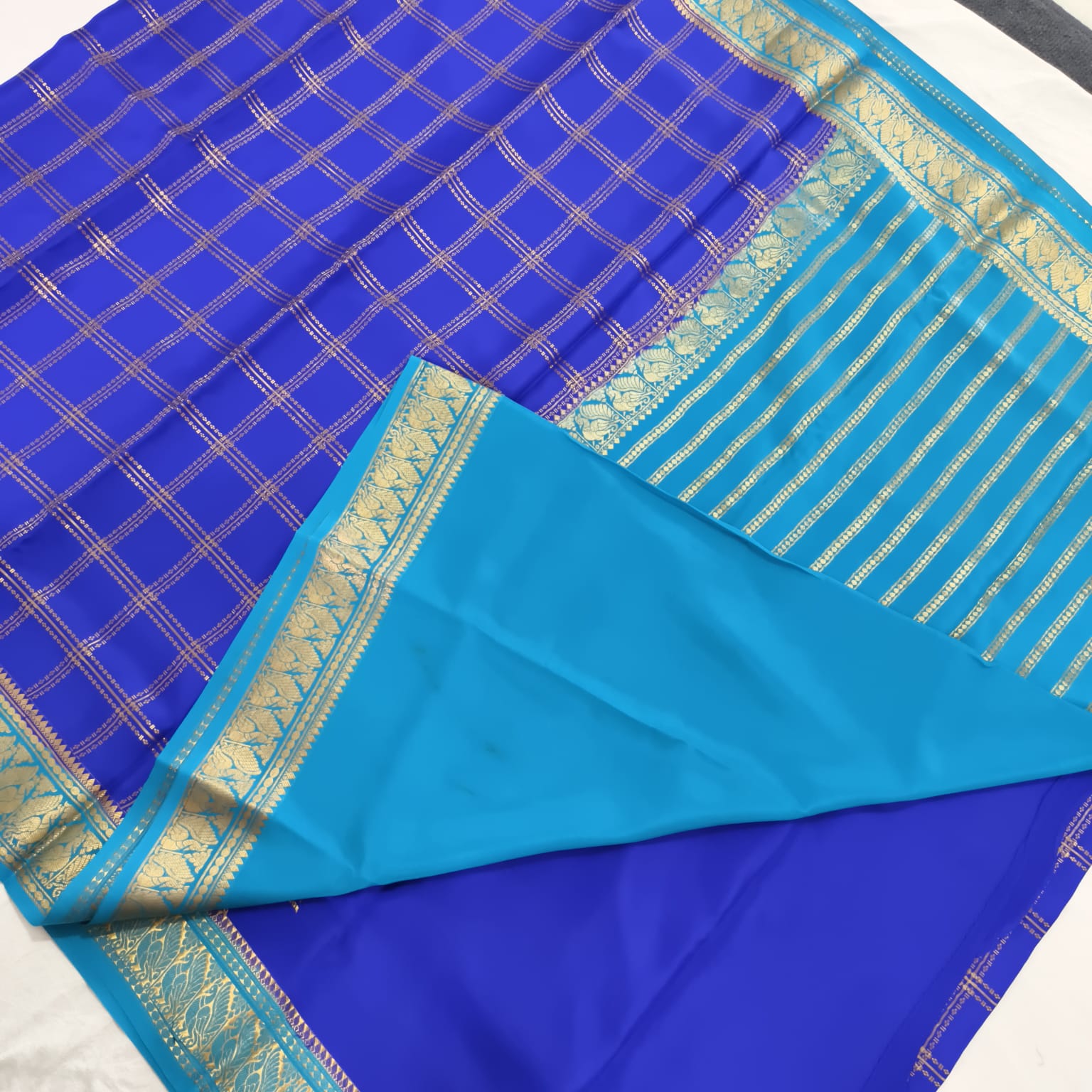Pure Mysore Crepe Silk Saree – Royal Blue with Sky Blue Contrast