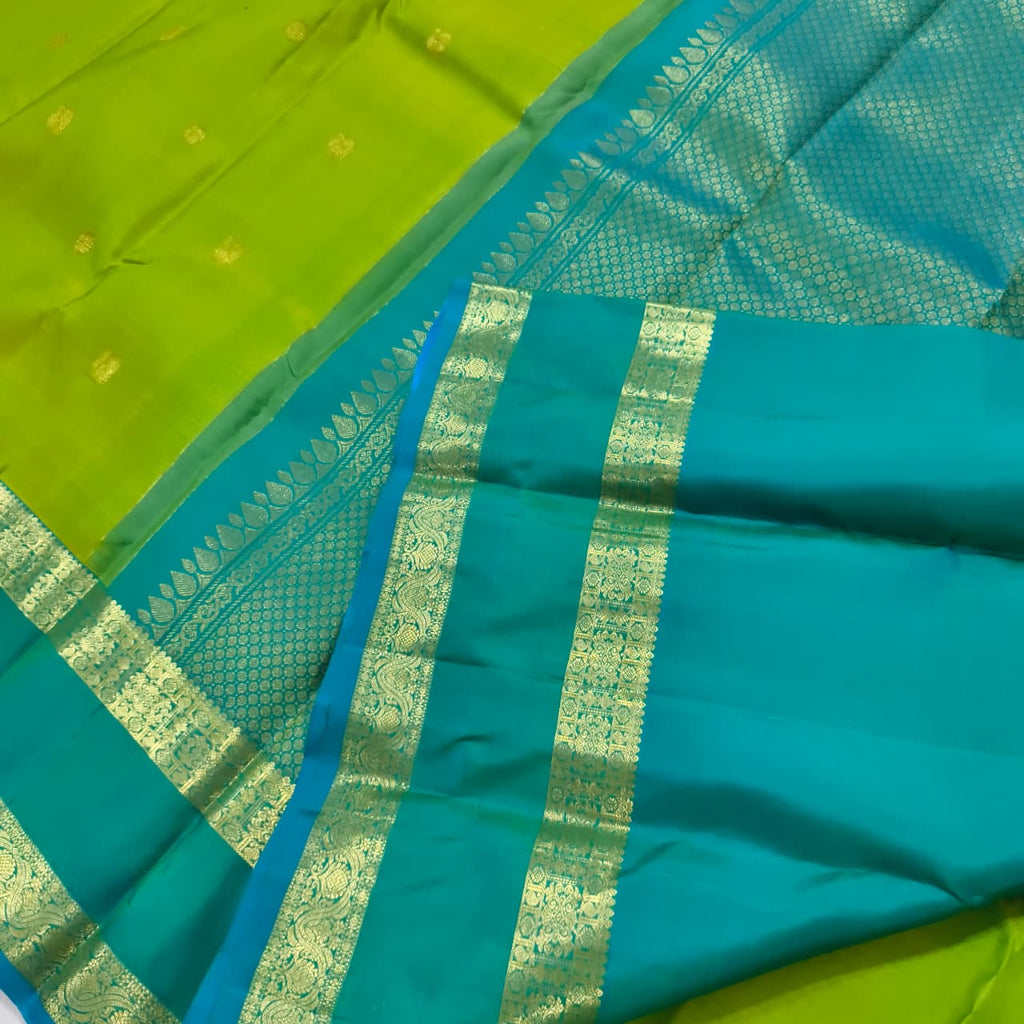Pure Kanchipuram Handloom Silk Saree- Light Green and Light Blue