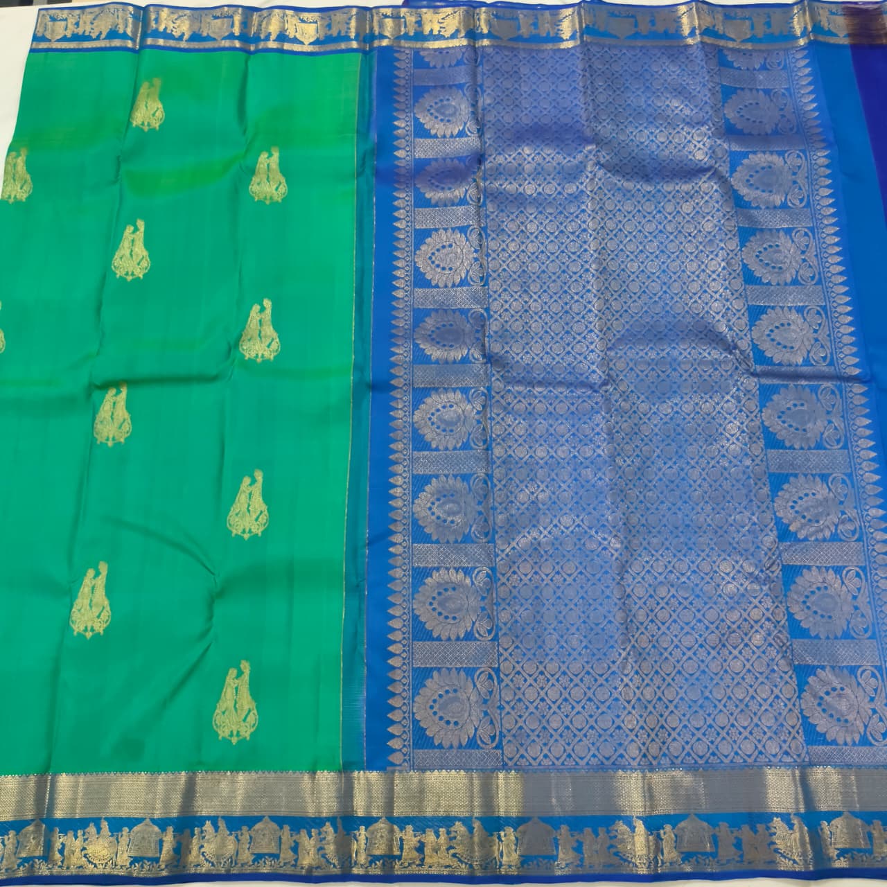 Pure Kanchipuram Handloom Silk Saree- Rexona Green and Blue