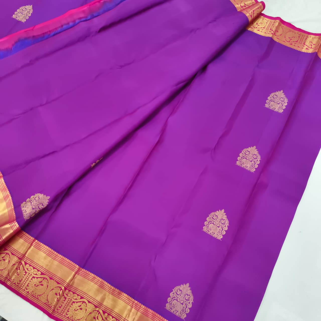 Pure Kanchipuram Handloom Silk Saree- Magenta With Rani Pink