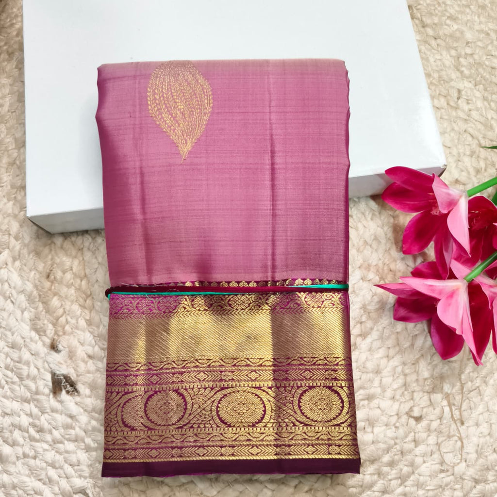 Pure Kanchipuram Handloom Silk Saree- Onion Pink with Wine