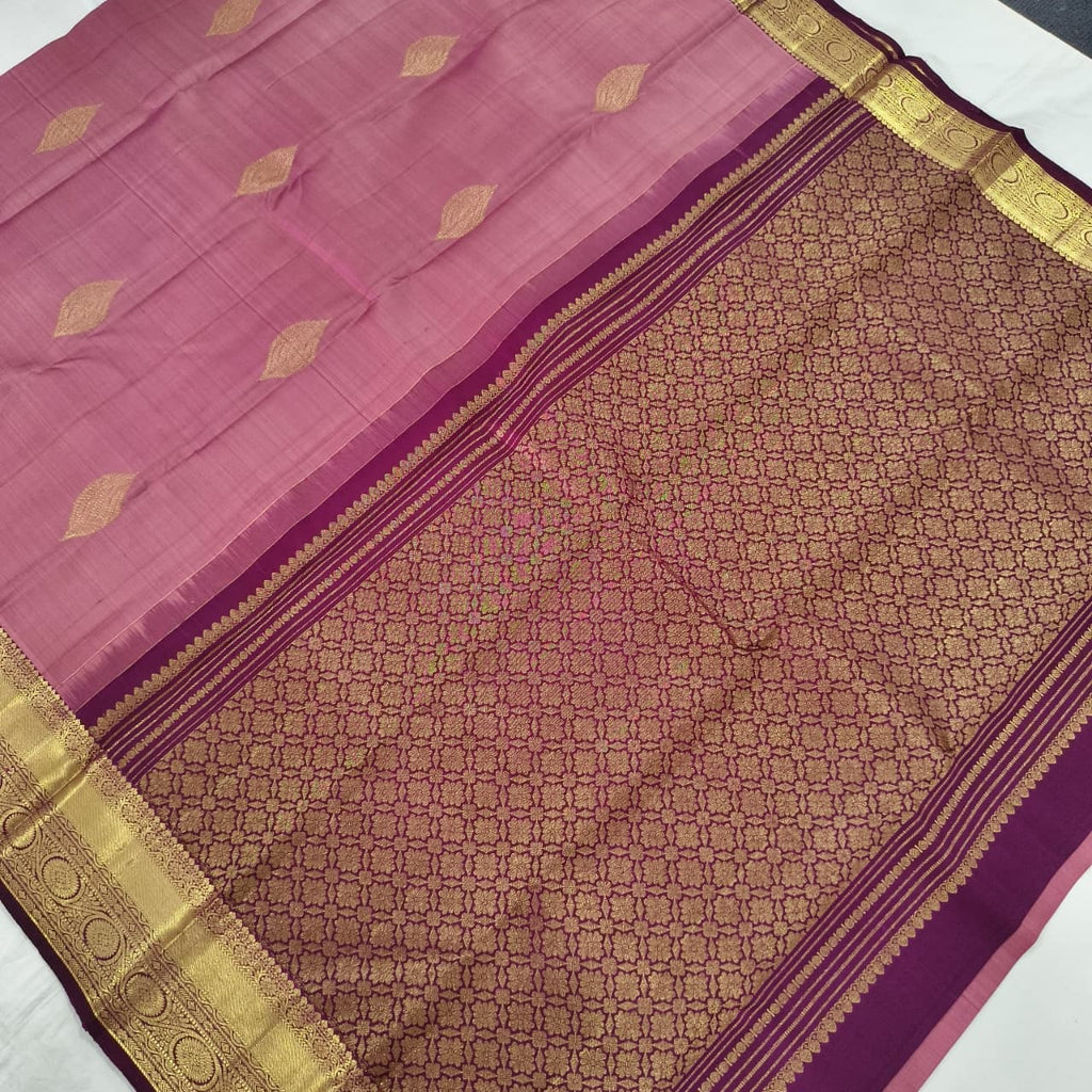 Pure Kanchipuram Handloom Silk Saree- Onion Pink with Wine