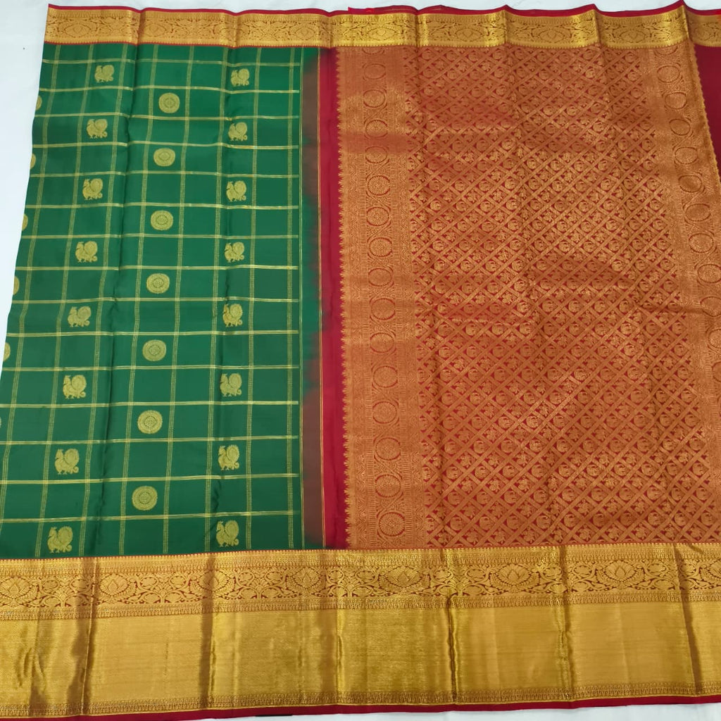 Pure Kanchipuram Handloom Silk Saree- Bottle Green Checks Saree with Maroon Contrast