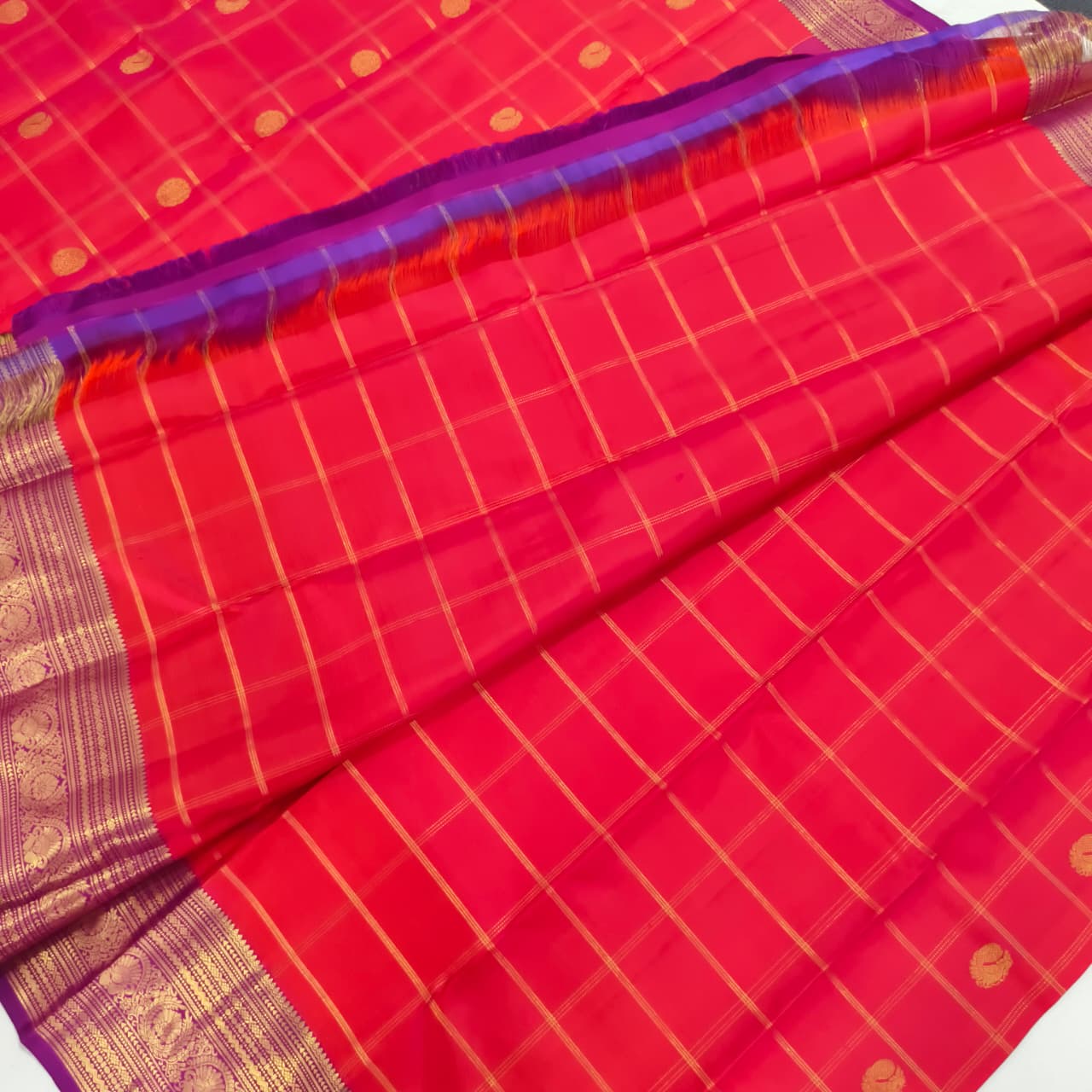 Pure Kanchipuram Handloom Silk Saree- Coral Pink Checks Saree with Magenta Contrast