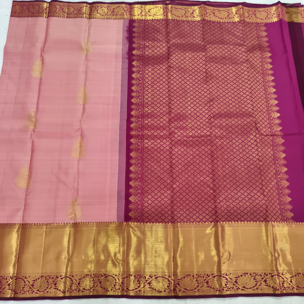 Pure Kanchipuram Handloom Silk Saree- Onion Pink with Wine Contrast