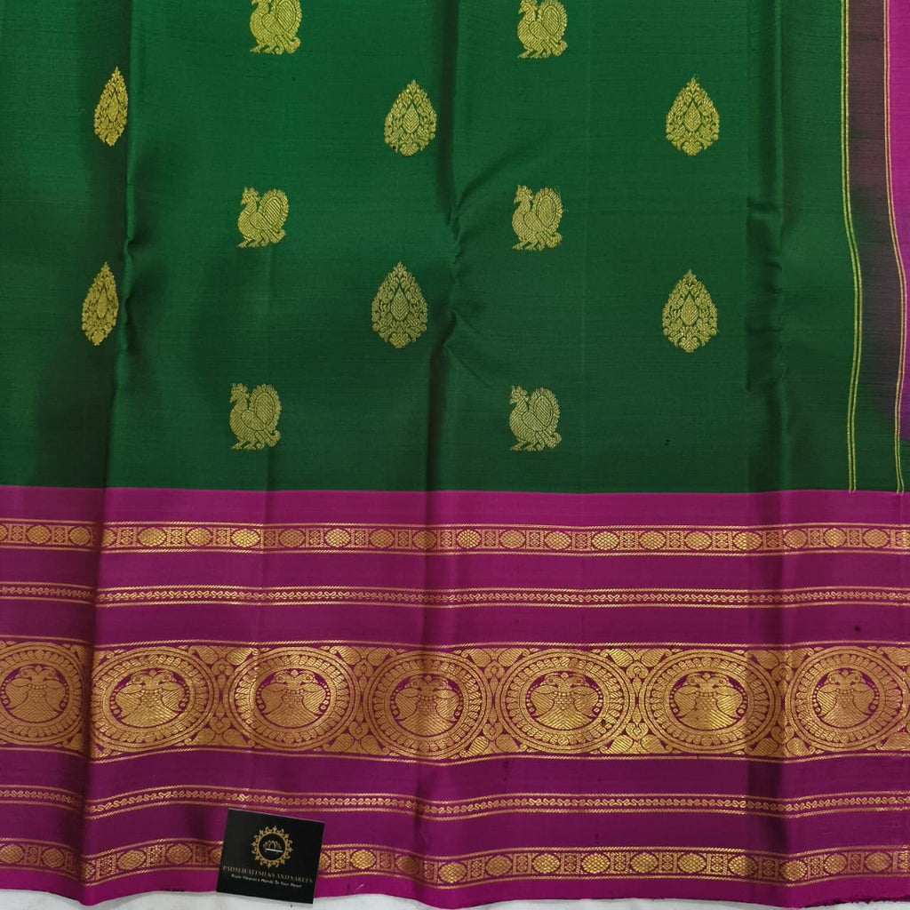 Pure Kanchipuram Handloom Silk Saree- Bottle Green With Magenta