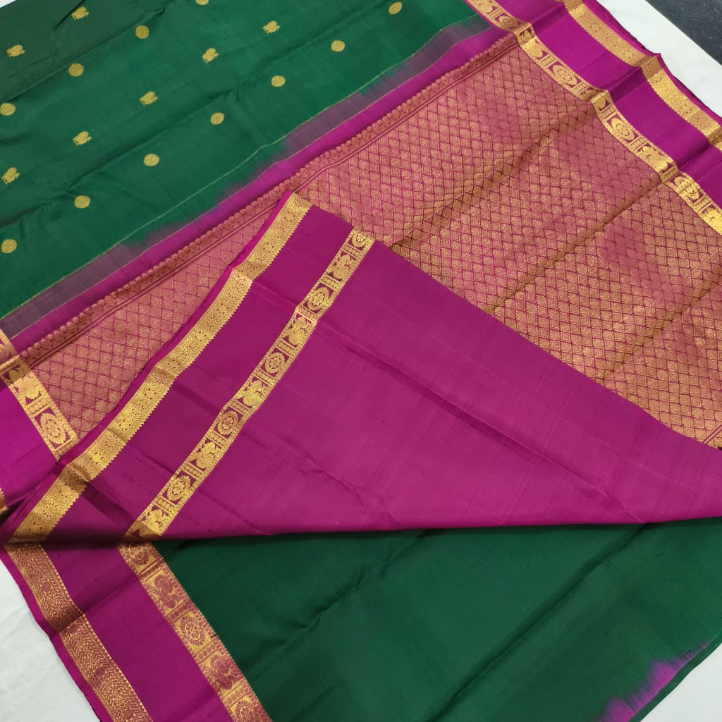 Pure Kanchipuram Silk Saree – Bottle Green and Magenta Contrast