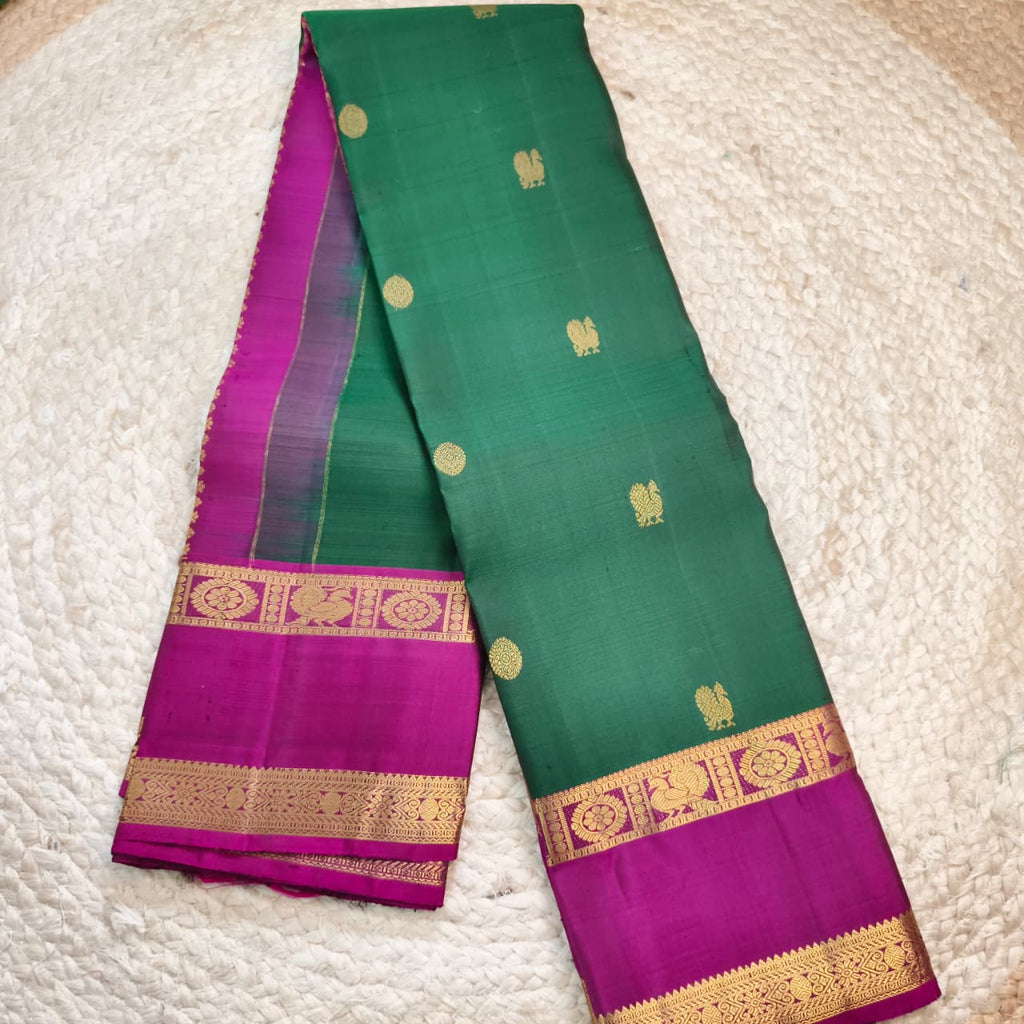 Pure Kanchipuram Silk Saree – Bottle Green and Magenta Contrast
