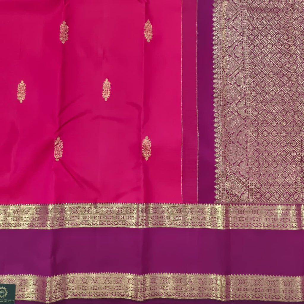 Pure Kanchipuram Silk Saree – Coral Pink and Wine Contrast