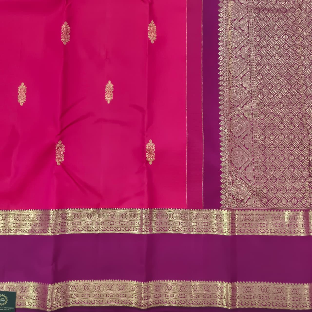 Pure Kanchipuram Silk Saree – Coral Pink and Wine Contrast