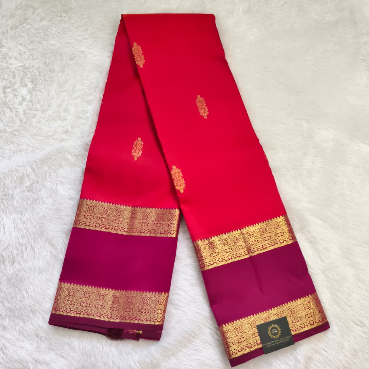Pure Kanchipuram Silk Saree – Coral Pink and Wine Contrast