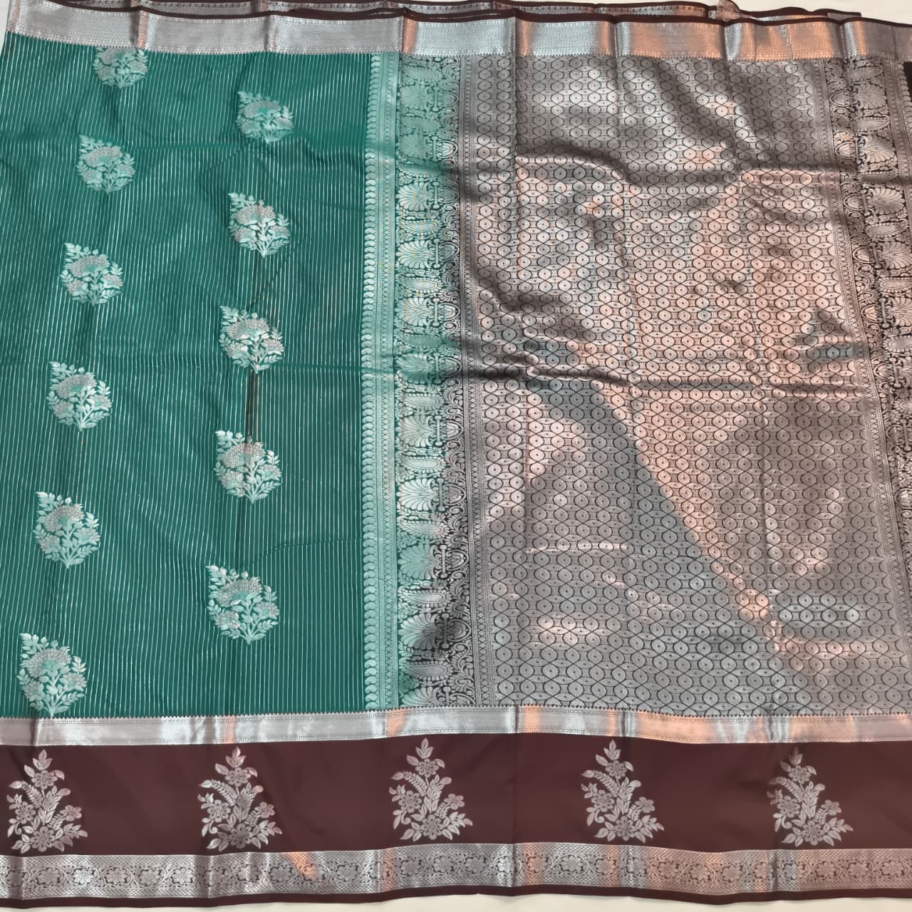 Semi Kanchipuram Silk Saree- Dark Rama Green and Deep Chocolate Contrast