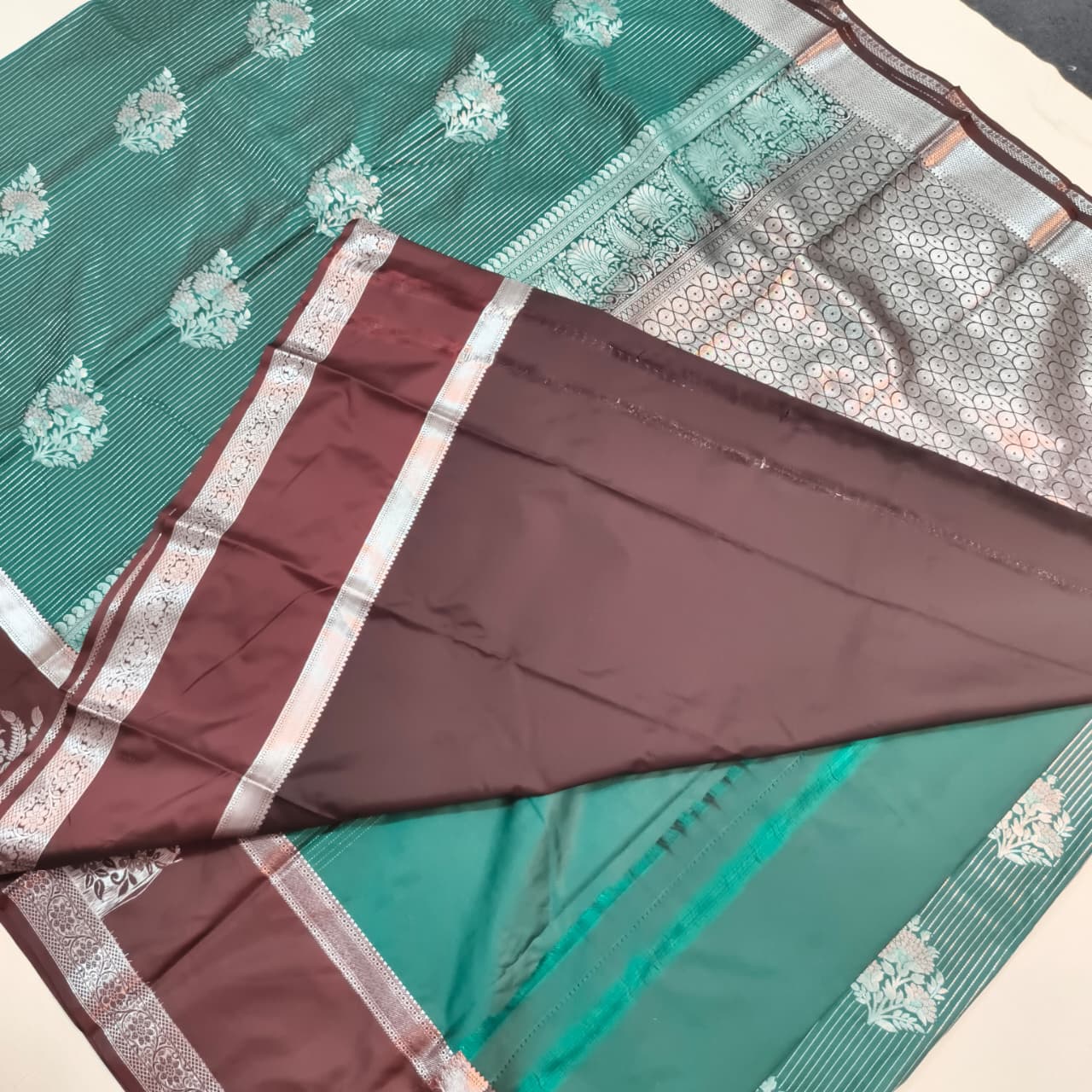 Semi Kanchipuram Silk Saree- Dark Rama Green and Deep Chocolate Contrast