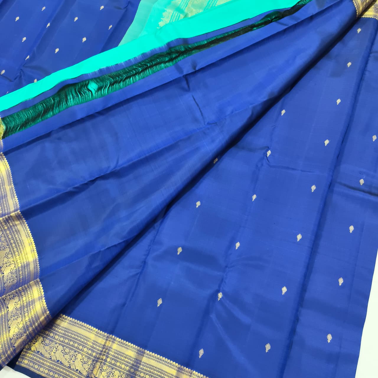 Pure Kanchipuram Silk Saree –Blue and Rexona Green