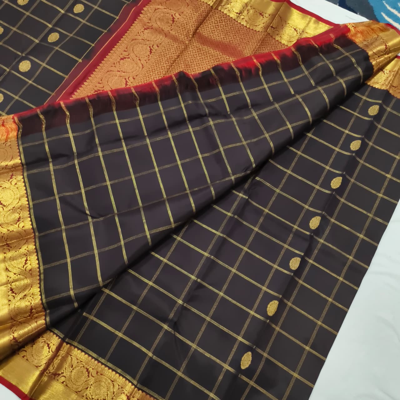 Pure Kanchipuram Silk Saree –Dark Chocolate Brown and Maroon Checks