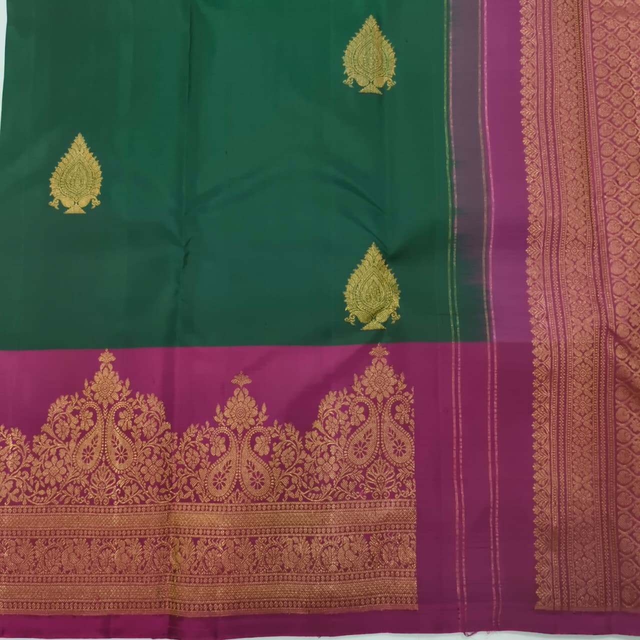 Pure Kanchipuram Silk Saree –Bottle Green and Magenta