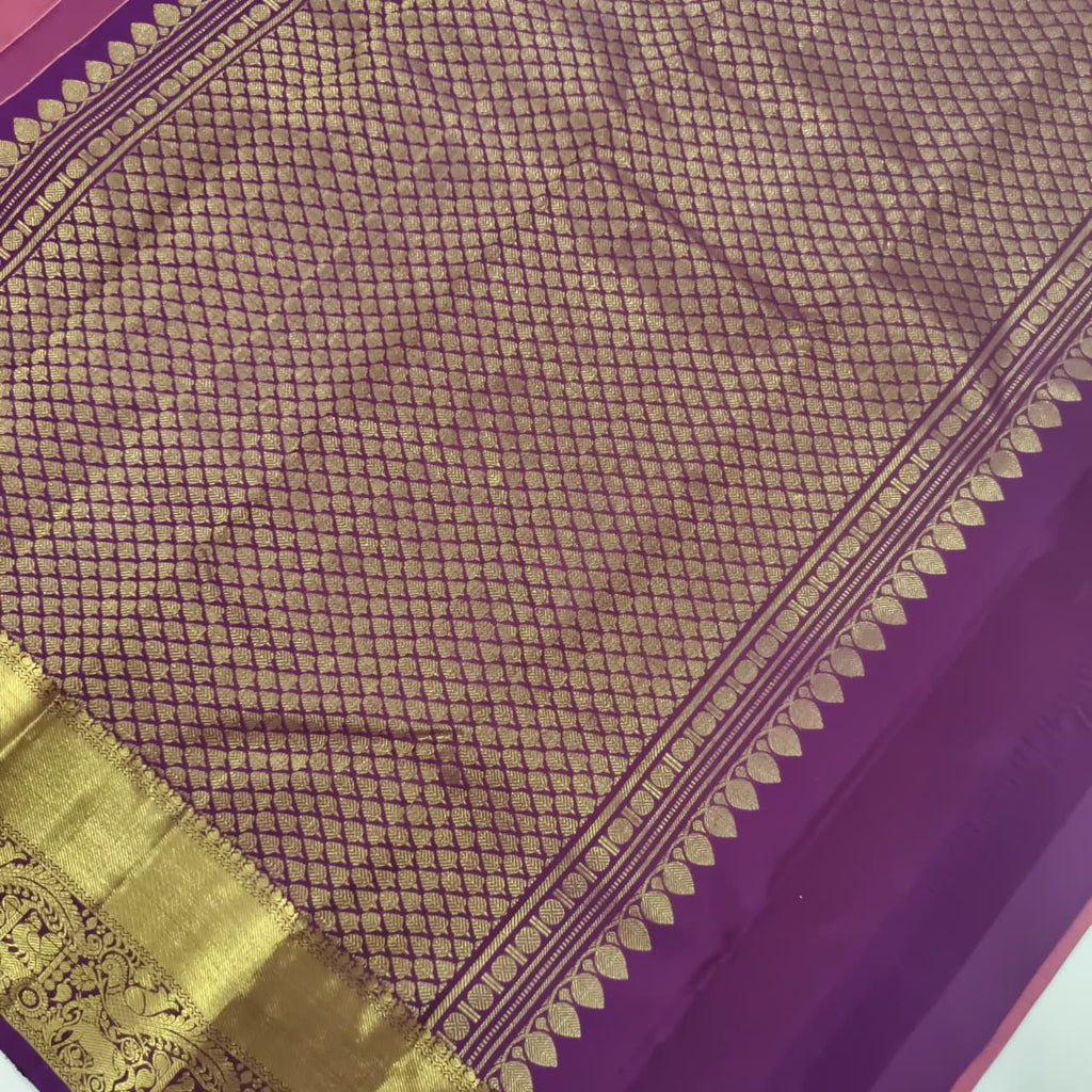 Pure Kanchipuram Silk Saree – Onion Pink and Wine Contrast