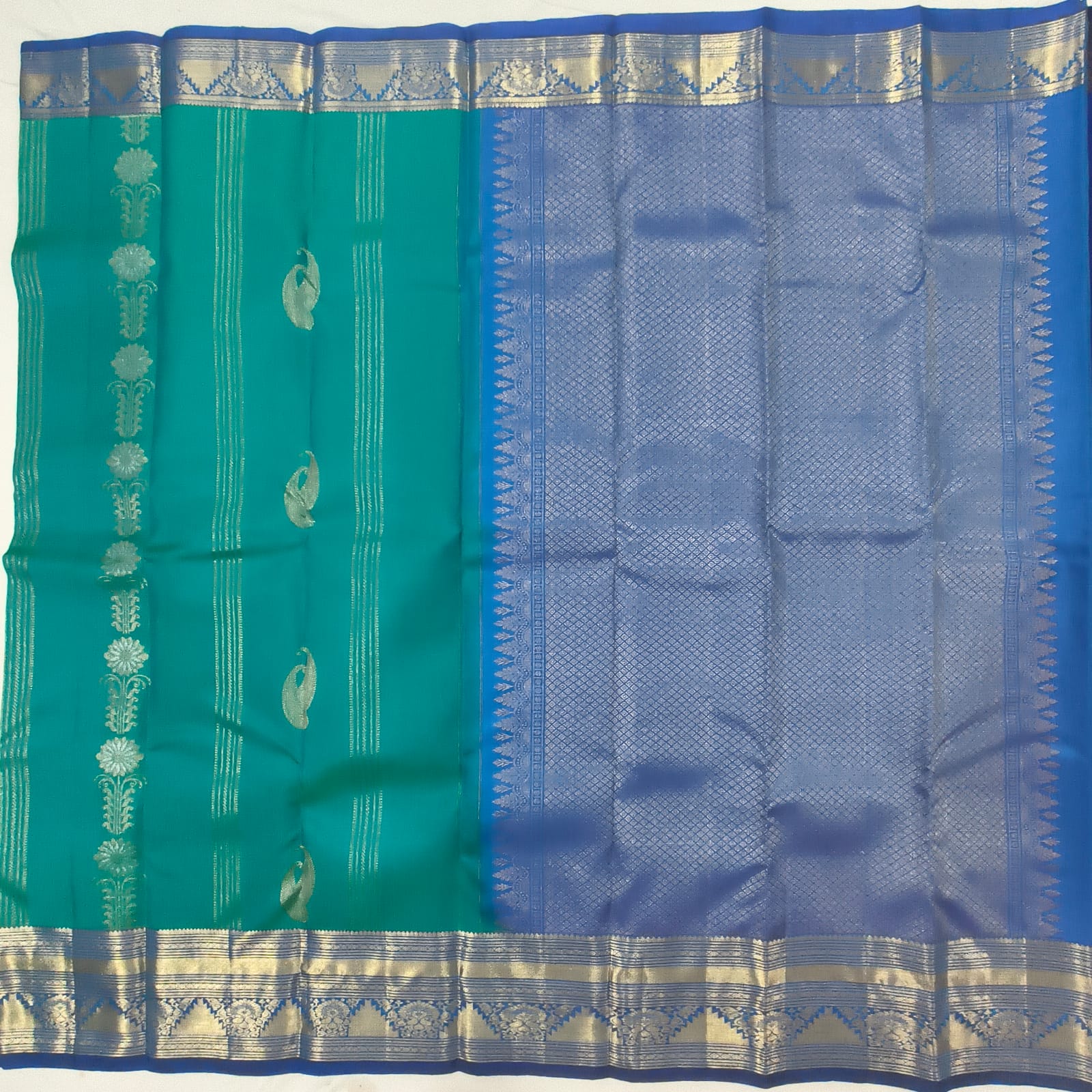 Pure Kanchipuram Silk Saree – Peacock Blue