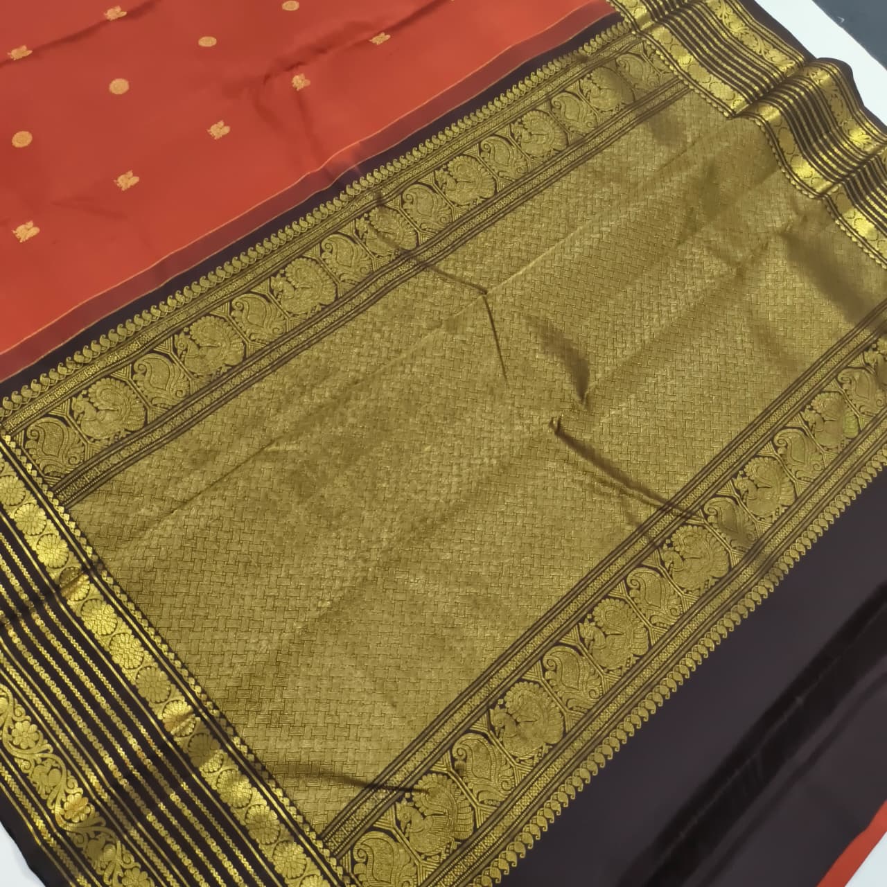 Pure Kanchipuram Silk Saree – Rust Orange and  Deep Chocolate