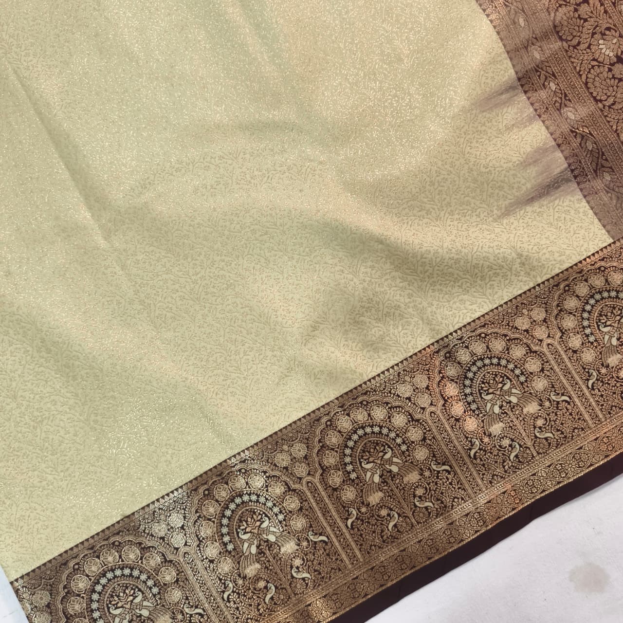 Semi Kanchipuram Brocade Silk Saree- Light Pista Green with Deep Chocolate