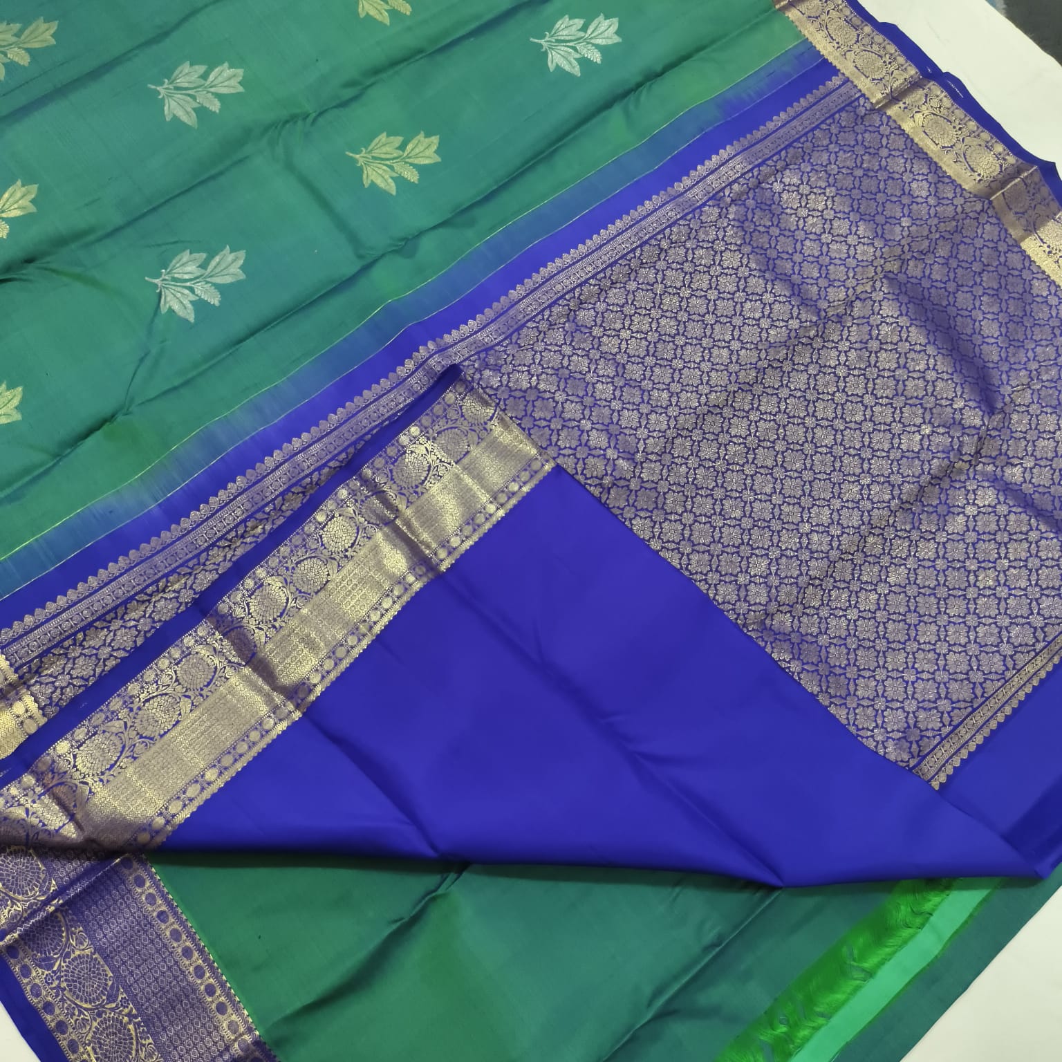 Pure Kanchipuram Silk Saree –Rama Green and Royal Blue