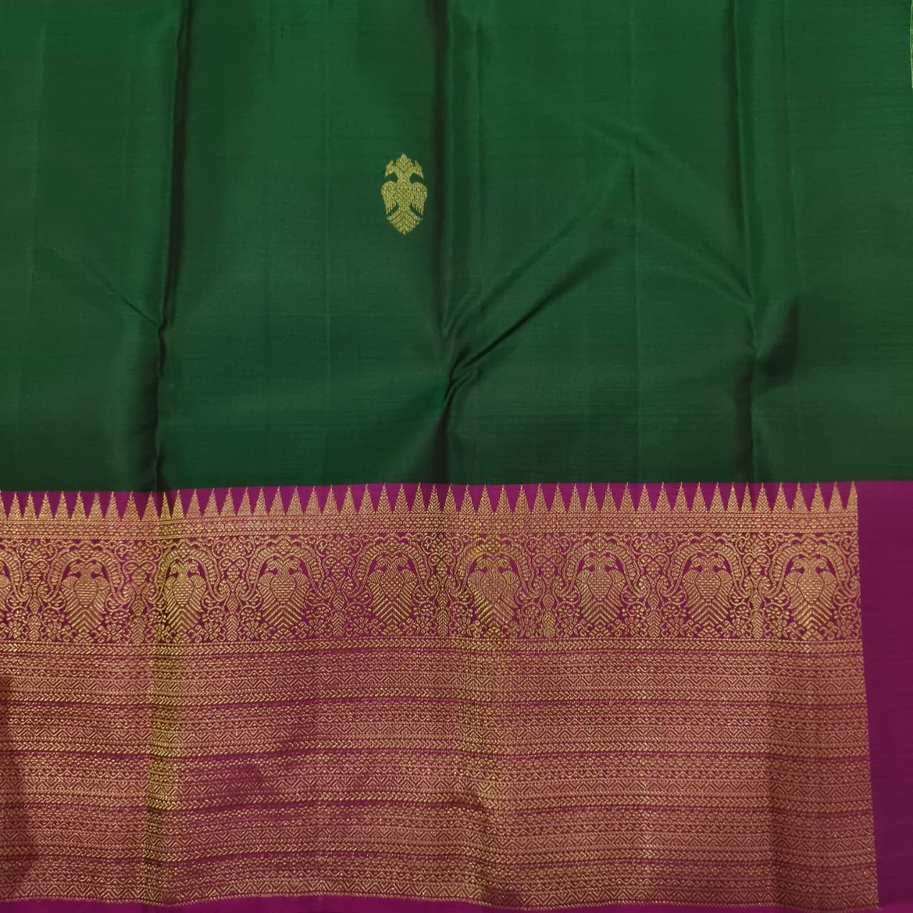 Pure Kanchipuram Silk Saree –Bottle Green and Magenta
