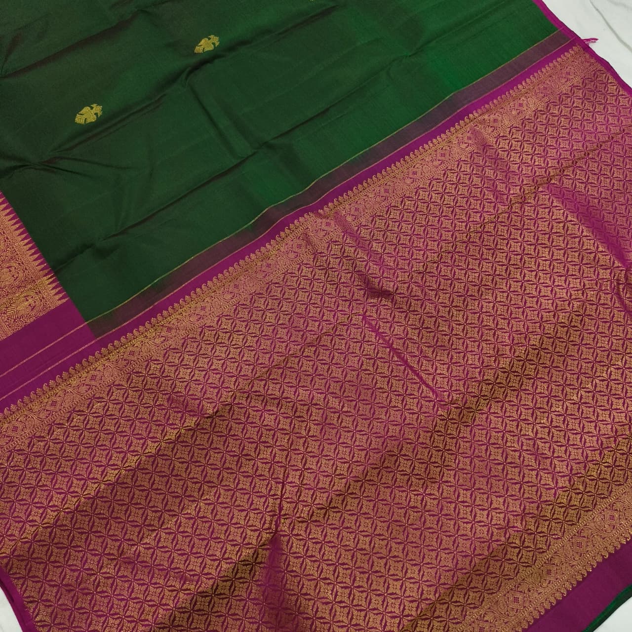 Pure Kanchipuram Silk Saree –Bottle Green and Magenta