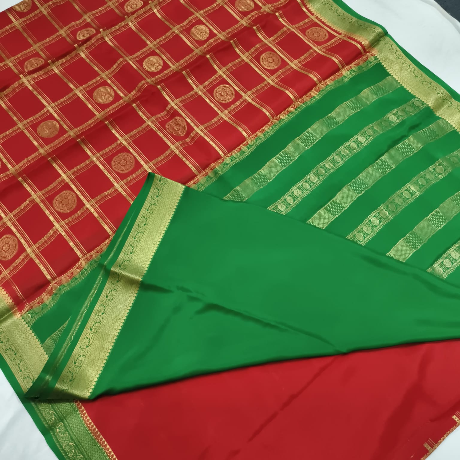 Pure Mysore Crepe Silk Saree – Red and Green Contrast with Checks and Butta