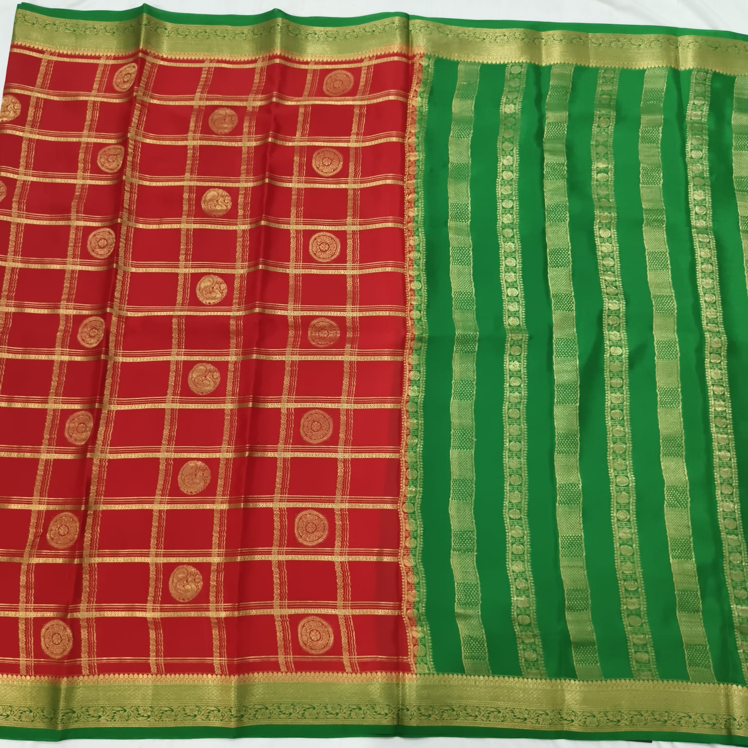 Pure Mysore Crepe Silk Saree – Red and Green Contrast with Checks and Butta